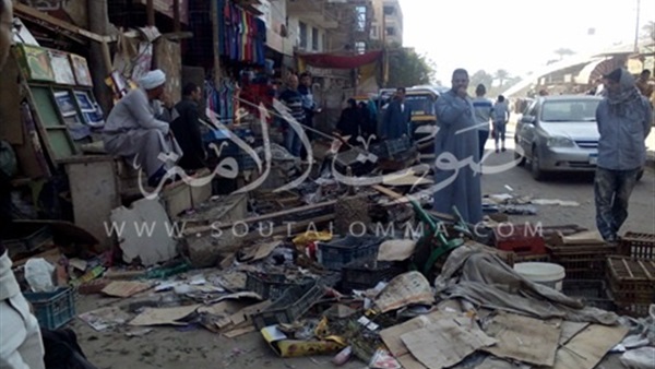 بالصور.. حملة إزالة للباعة الجائلين بمدينة البدرشين