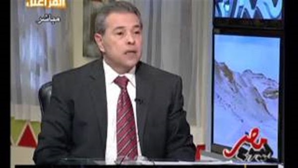 بالفيديو.. «عكاشة» يشعل البرلمان.. خلافاته مستمرة مع رئيس المجلس أنتهت بطرده من القاعة.. طالب في البداية برئاسة البرلمان وهدد بتقديم إستقالته والسفر للخارج وإرتدى كمامة الأفواه ودخل في إعتصام مفتوح