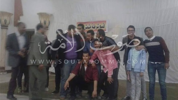 بالصور.. «هو في إيه» عرض مسرحي للشباب بسفاجا 