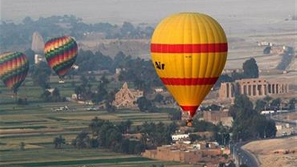 إقلاع 11 رحلة للبالون الطائر من مطار الأقصر