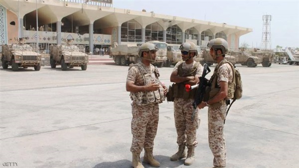 مصادر يمنية تنفى انسحاب القوات الإماراتية من مطار عدن