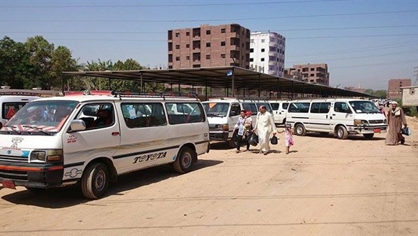 أهالى بنها يستغيثون بالمحافظ: «السائقون رفعوا الأجرة»