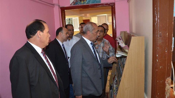 بالصور..محافظ كفر الشيخ يتفقد المؤسسة  الإيوائية ويُعيّد على الأطفال 