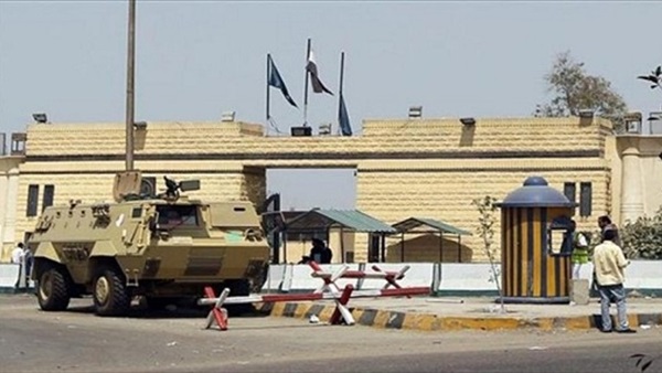 صحفيون يتضامنون مع زملائهم في «العقرب» بالإضراب عن الطعام