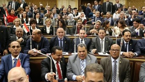 مفاجأة.. عدد من نواب البرلمان يستعدون لتقديم استقالتهم 