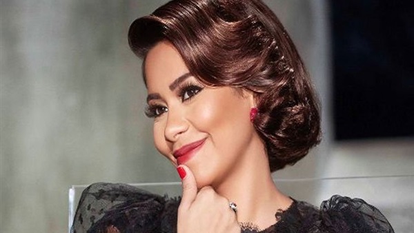 وعد البحري: اعتزال شيرين خسارة للوسط الفني.. وينبغي احترام قرارها الشخصي