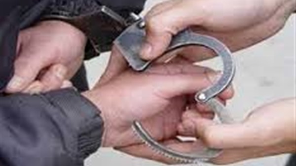  ضبط شخص طعنه شقيقه بسبب خلافات مالية بالجيزة  