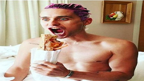 جاريد ليتو بإطلالة مصاصي الدماء  