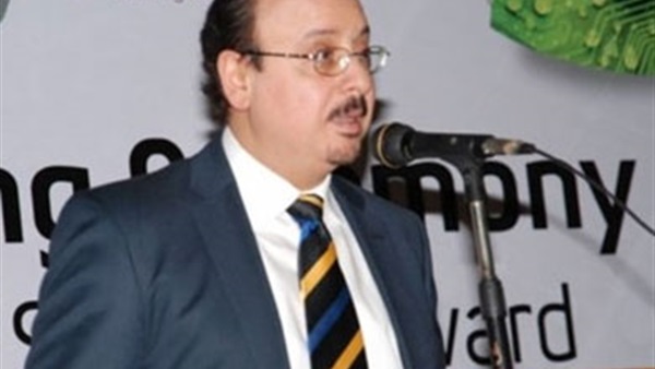 وزير الاتصالات وتكنولوجيا المعلومات يتوجه إلى الدار البيضاء