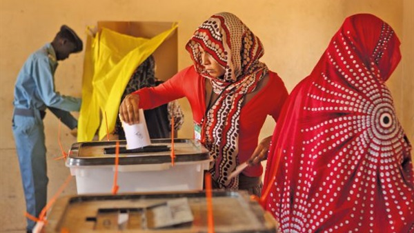 «السودان»: اكتمال تجهيزات عملية الاقتراع لاستفتاء دارفور 