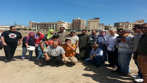 بالصور.. حمدين صباحي يزور مستشفى  كبد بلطيم فى الإسكندرية 
