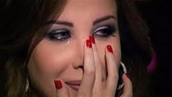 نانسى تحبس دموعها بسبب  "the voice kids"