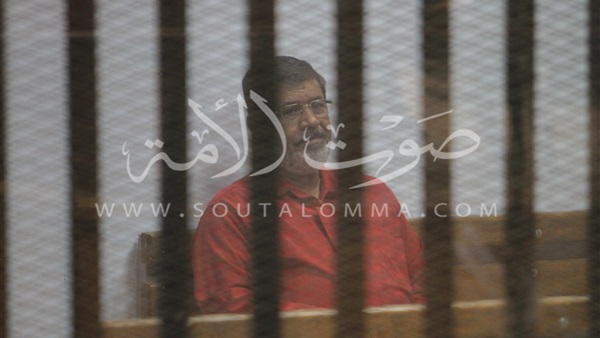 تأجيل محاكمة مرسي وأعوانه في التخابر لجلسة الغد