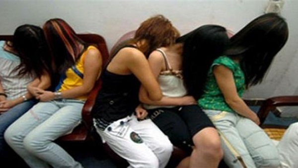 القبض على 23 فتاة ليل فى حملة بالقاهرة والجيزة  