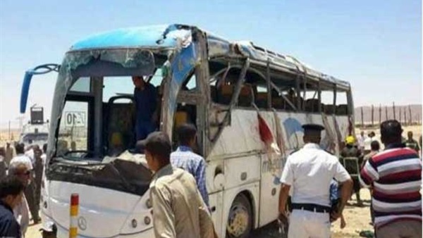 مصرع وإصابة 16 شخصًا فى حادث تصادم أتوبيس بسوهاج 