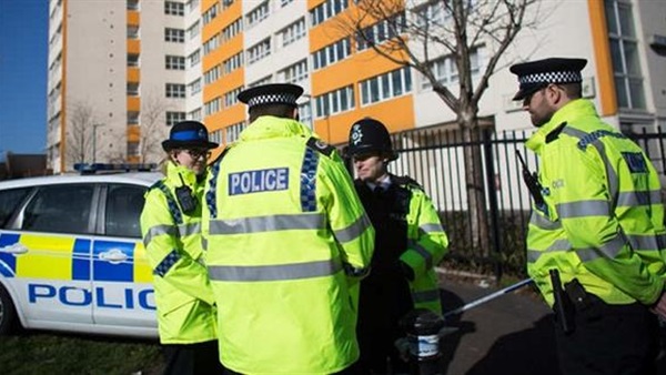 اعتقال مراهق بريطاني للاشتباه في ارتكاب جرائم إرهابية