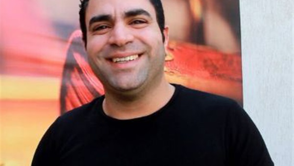 محمد شاهين في الحطابة من أجل «فتنة»