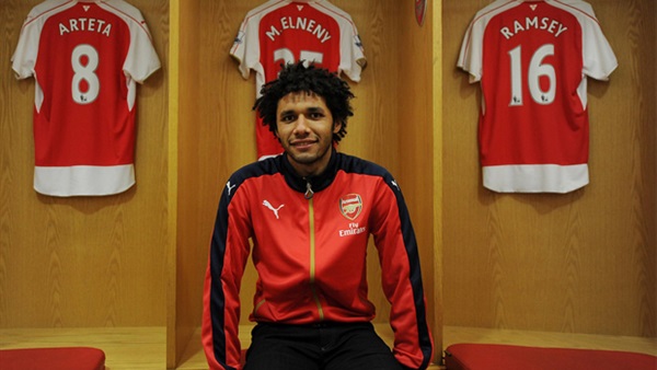 الجارديان: «النني» أساسياً فى مواجهة واتفورد