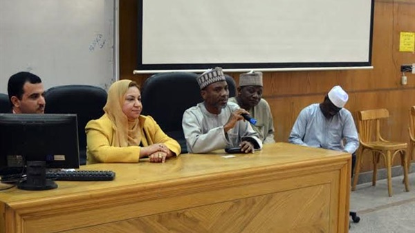 سفير نيجيريا بالقاهرة يزور جامعة المنصورة