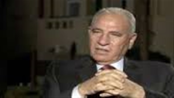 «حاكموا الزند إلا رسول الله» هاشتاج يتصدر «تويتر»