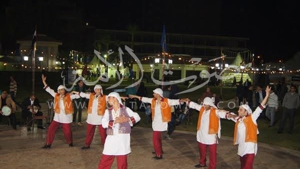 بالصور.. محافظ البحيرة: معرض دمنهور منبرًا لتبادل الرؤي الثقافية 