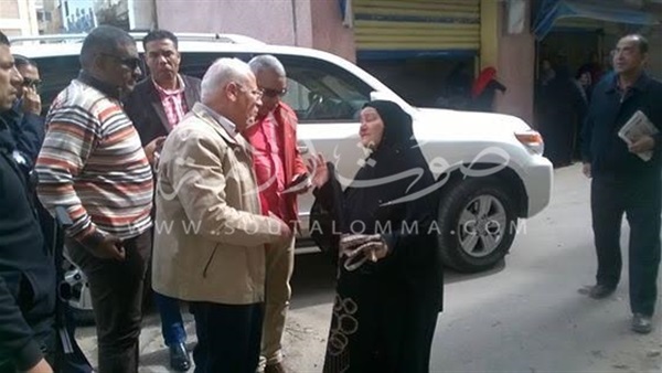 بالصور.. محافظ بورسعيد يتفقد مدارس بورفؤاد 