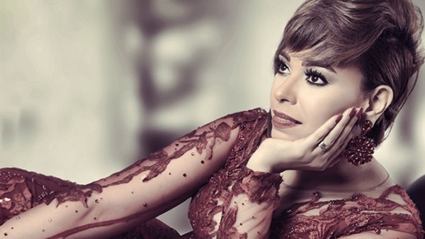 بالفيديو.. مروة ناجى تطرح "كلنا إيد واحدة"  