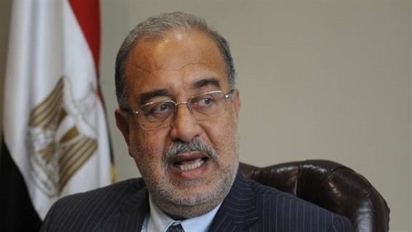 الرئيس يكلف المهندس شريف اسماعيل  بتشكيل حكومة جديدة 