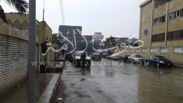 بالصور.. سقوط أمطار خفيفة على  كفر الشيخ  