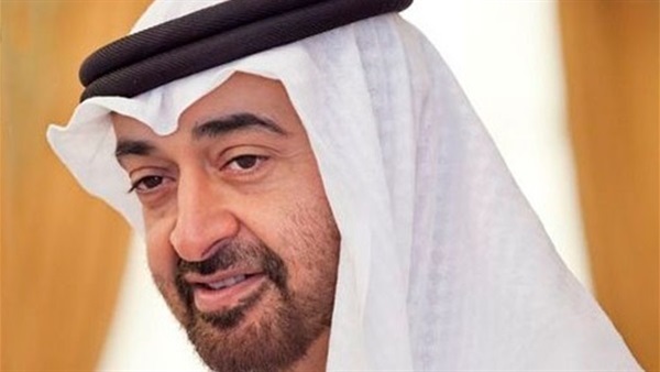 ولي عهد أبوظبي يبحث مع أمير قطر العلاقات الثنائية بين البلدين