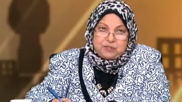 سعاد صالح: عورة المرأة من السرة إلى الركبة أمام محارمها
