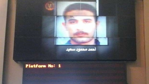 «النقل» تعرض صور الهاربين من السجون على شاشات برمسيس وسيدي جابر