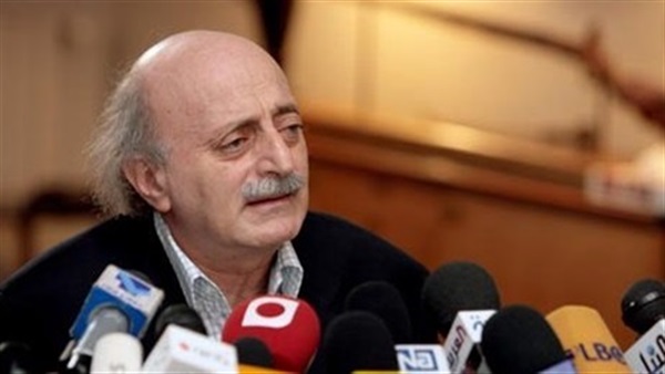 «جنبلاط»: إعلان الأكراد «الفيدرالية» بداية لتقسيم سوريا
