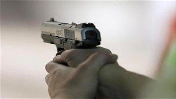 ضبط عامل أصاب سيدة بطلق نارى فى عرس نجله بسوهاج