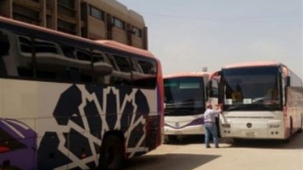 عاجل: الامن يمنع «اعضاء الزمالك» من الصعود الى الاتوبيسات