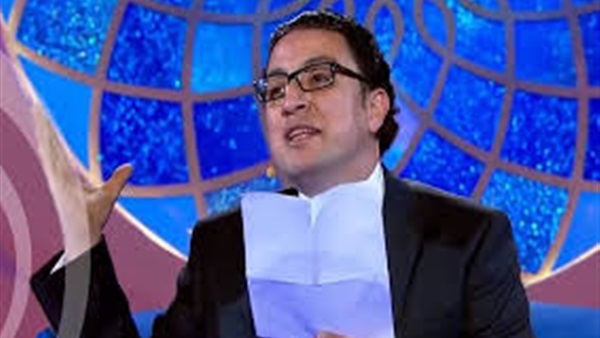  عصام خليفة يتألق في أمسية شعرية