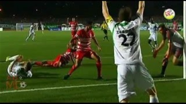 بالفيديو..  شبيبة بجاية يصعد لمواجهة الزمالك  بثنائية في «الإفريقي»