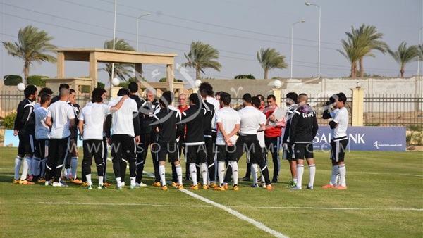 بالأسماء.. 4لاعبين من الزمالك الأقرب للمشاركة اساسيًا مع منتخب مصر امام نيجيريا.. و4 آخرون يبتعدون بسبب الإصابات او تغيير المراكز.. نجوم الأهلي يتألقون في الجانب الأيمن ويحرمون جابر