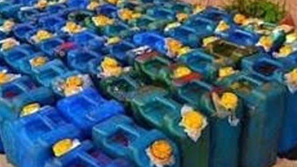 إحباط بيع 22 ألف لتر مواد بترولية بالسوق السوداء في البحيرة