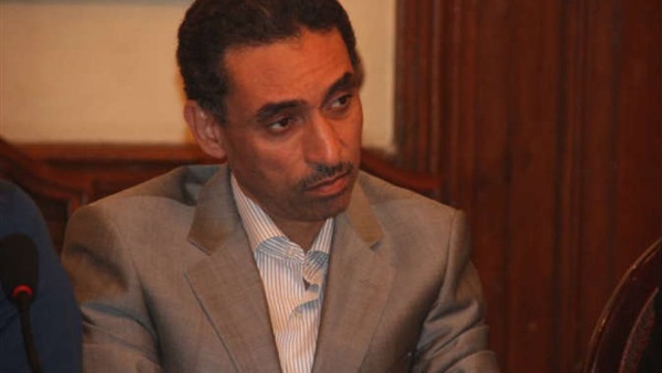 على السيد: إسماعيل كلف بتشيكل  الحكومة الأحد الماضي.. ومحلب  فوجئ بالإقالة