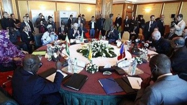 32 دولة يجتمعون بشرم الشيخ لبحث مكافحة الإرهاب
