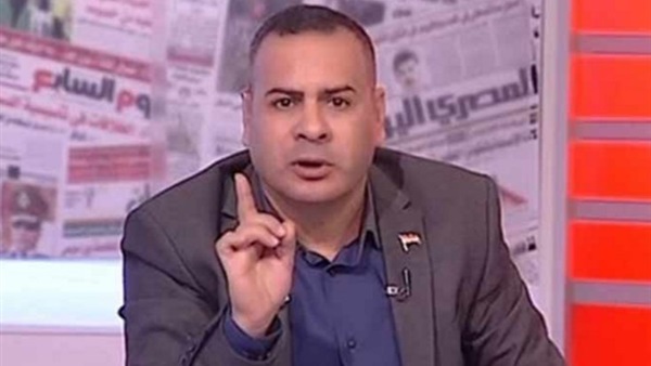 بالفيديو.. «القرموطي» يجري اتصال مفبرك بمكتب رئيس الوزراء