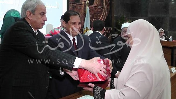 بالصور..التضامن الإجتماعى يكرم الأمهات المثاليات بالغربية