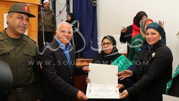 بالصور..«تضامن بور سعيد» تكرم الأمهات المثاليات 