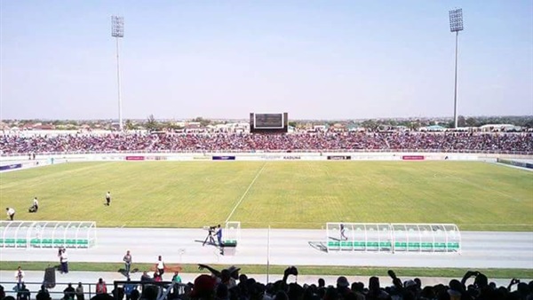 بالصورة.. جماهير نيجيريا تؤازر الفراعنة قبل إنطلاق المباراة