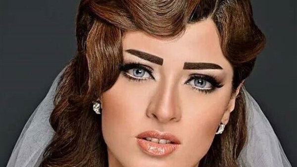 ملكة جمال مصر تعلن مشاركتها فى معرض منتجات الأيتام