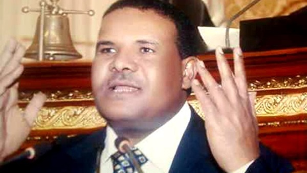 نائب بأسوان يتقدم ببيان لوزير الصحة حول «أزمة الموت»