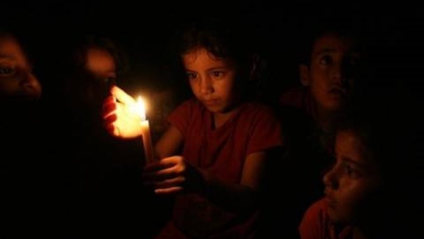 عودة الكهرباء بعد انقطاع 7 ساعات بقرى الوادي الجديد