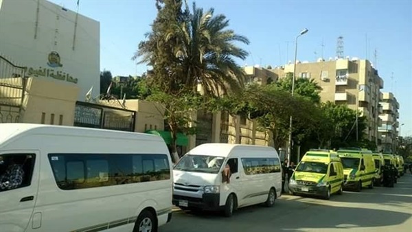 بالصور.. محافظ الفيوم يرسل سيارات لنقل جثامين ضحايا الأردن 