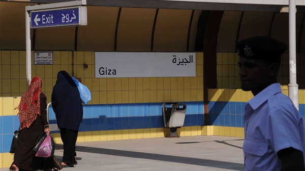 إعادة طفل إلى والديه بمحطة مترو الجيزة